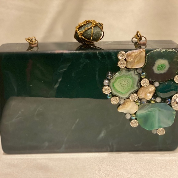 Elegant Green Clutch with Gemstone Accents - Picture 1 of 1